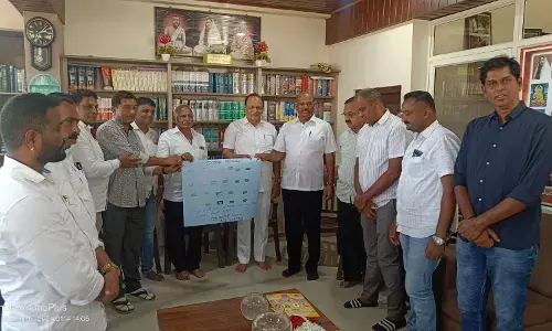 ಬಿಜೆಪಿ ನಾಯಕರಿಗೆ ತಲೆಬೋಳಿಸಿಕೊಳ್ಳುವ ಸಲಕರಣೆಗಳನ್ನು ಕಳುಹಿಸಿದ ಕಾಂಗ್ರೆಸ್