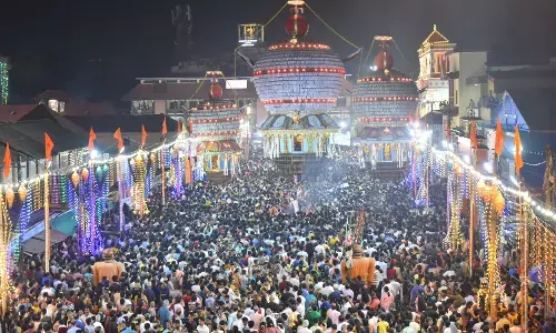 ಉಡುಪಿ: ಆಕರ್ಷಕವಾಗಿ ನಡೆದ ಮೂರು ತೇರು ಉತ್ಸವ