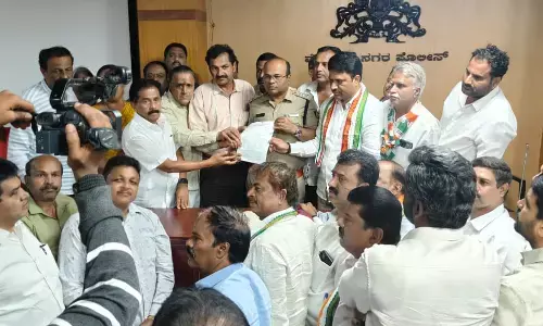 ಸಿದ್ದರಾಮಯ್ಯ ಕುರಿತು ಅವಹೇಳನಕಾರಿ ಹೇಳಿಕೆ: ಅನಂತಕುಮಾರ್ ಹೆಗಡೆ ವಿರುದ್ಧ ಪೊಲೀಸ್ ಕಮಿಷನರ್‌ಗೆ ದೂರು