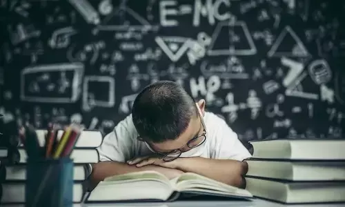 ಮಕ್ಕಳ ಒತ್ತಡ ನಿವಾರಿಸುವ ಜವಾಬ್ದಾರಿ ಯಾರದು?