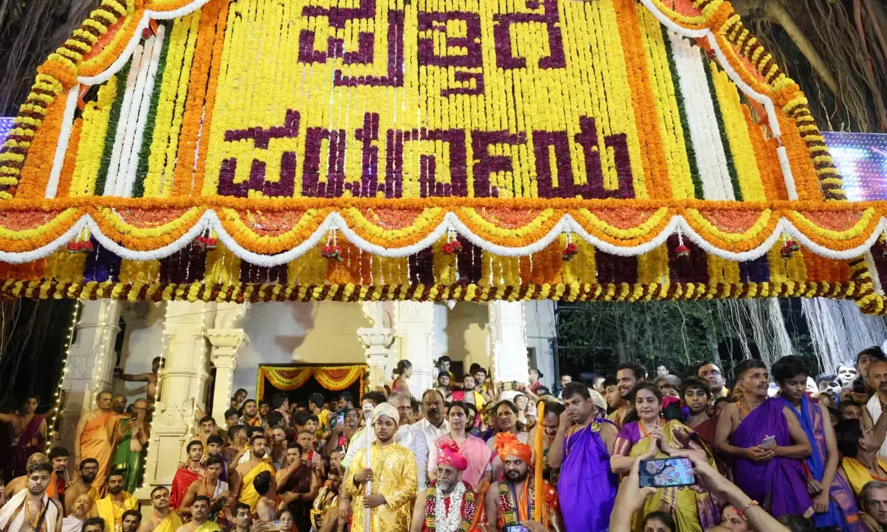 ಪುತ್ತಿಗೆ ಪರ್ಯಾಯ ಮಹೋತ್ಸವ: ವೈಭವದ ಶೋಭಯಾತ್ರೆ