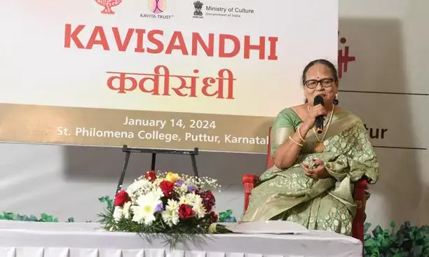 ಕವಿತೆಯೆಂದರೆ ಒಂದು ಶೋಧ : ನೂತನ್ ಸಾಖರ್ದಾಂಡೆ