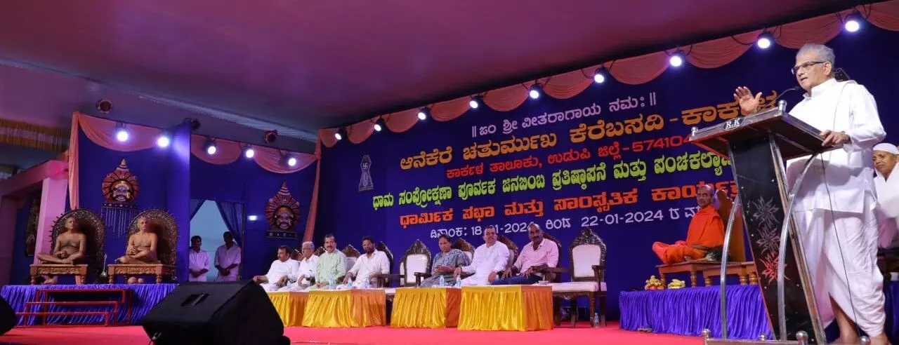 ಬಾಹುಬಲಿ ಪ್ರವಚನ ಮಂದಿರದಲ್ಲಿ ಧಾರ್ಮಿಕ, ಸಾಂಸ್ಕೃತಿಕ ಕಾರ್ಯಕ್ರಮ ಬಾಹುಬಲಿ ಪ್ರವಚನ ಮಂದಿರದಲ್ಲಿ ಧಾರ್ಮಿಕ, ಸಾಂಸ್ಕೃತಿಕ ಕಾರ್ಯಕ್ರಮ