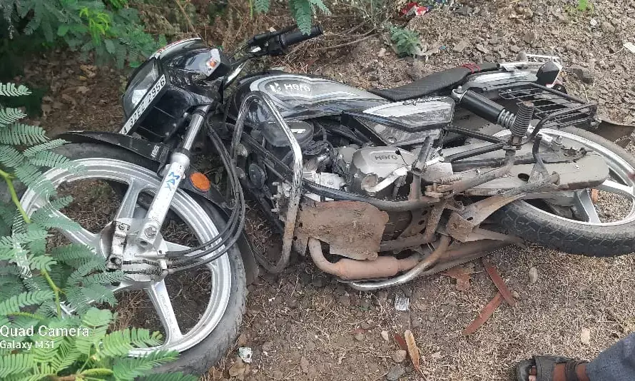 ಕಲಬುರಗಿ: ನಿಯಂತ್ರಣ ತಪ್ಪಿ ಉರುಳಿ ಬಿದ್ದ ಬೈಕ್: ಸವಾರ ಸ್ಥಳದಲ್ಲೇ ಮೃತ್ಯು