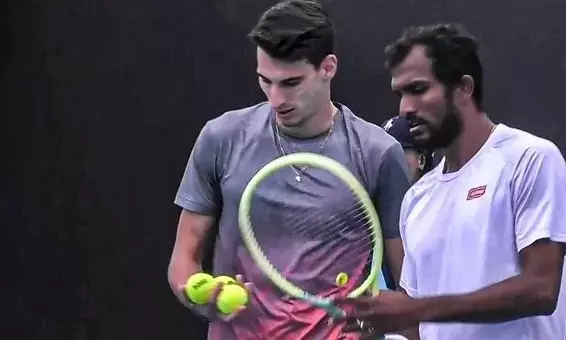 ಶ್ರೀರಾಮ್ ಬಾಲಾಜಿ-ವಿಕ್ಟರ್ ಕಾರ್ನಿಯಾ ಶುಭಾರಂಭ