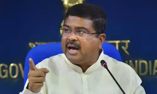 ʼಇಂಡಿಯಾʼ ಬದಲು ʼಭಾರತʼ ಪದ ಬಳಸುವಂತೆ ಎನ್‌ಸಿಇಆರ್‌ಟಿ ಸಮಿತಿ ಸಲಹೆ ಮರುಪರಿಶೀಲಿಸಿ ಎಂದ ಕೇರಳದ ಆಗ್ರಹ ತಿರಸ್ಕರಿಸಿದ ಕೇಂದ್ರ