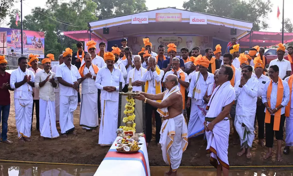 ಅಡ್ವೆ-ನಂದಿಕೂರು ಕೋಟಿ ಚೆನ್ನಯ ಜೋಡುಕರೆ ಕಂಬಳಕ್ಕೆ ಚಾಲನೆ