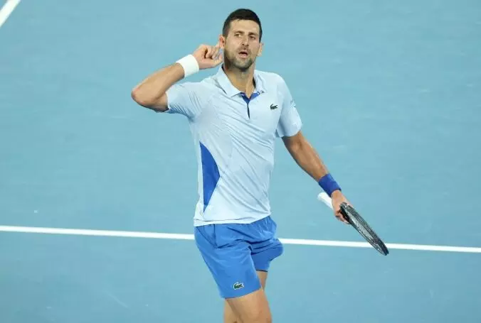 ಆಸ್ಟ್ರೇಲಿಯನ್ ಓಪನ್; ಕ್ವಾರ್ಟರ್ ಫೈನಲ್ ಪ್ರವೇಶಿಸಿ ಫೆಡರರ್ ದಾಖಲೆ ಸರಿಗಟ್ಟಿದ ಜೊಕೊವಿಕ್ ಆಸ್ಟ್ರೇಲಿಯನ್ ಓಪನ್; ಕ್ವಾರ್ಟರ್ ಫೈನಲ್ ಪ್ರವೇಶಿಸಿ ಫೆಡರರ್ ದಾಖಲೆ ಸರಿಗಟ್ಟಿದ ಜೊಕೊವಿಕ್