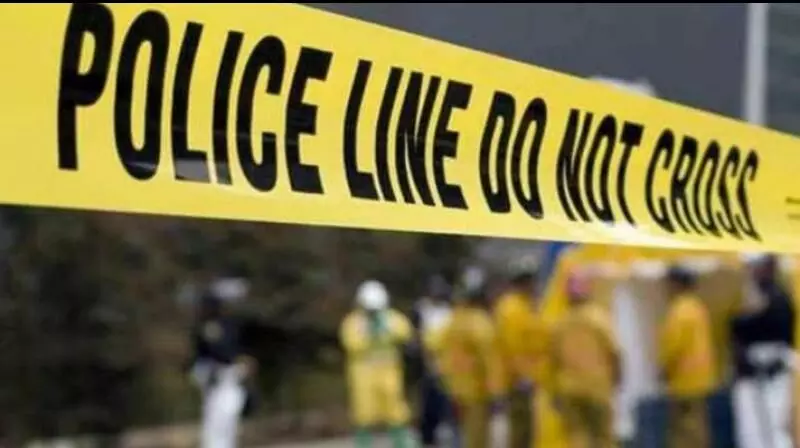 ಚಿಕಾಗೊದ ಮೂರು ಕಡೆ ಗುಂಡಿನ ದಾಳಿ: ಎಂಟು ಮಂದಿ ಮೃತ್ಯು ಚಿಕಾಗೊದ ಮೂರು ಕಡೆ ಗುಂಡಿನ ದಾಳಿ: ಎಂಟು ಮಂದಿ ಮೃತ್ಯು