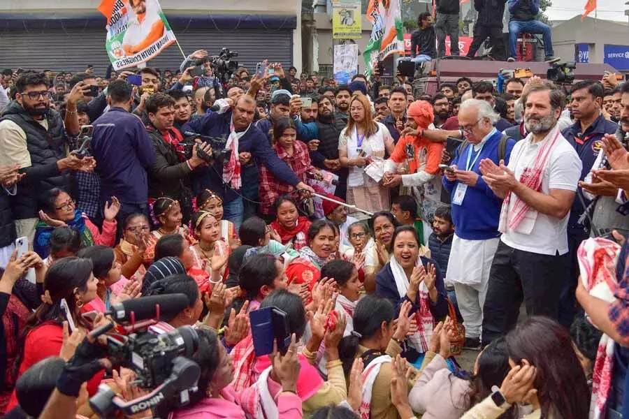 ರಾಹುಲ್ ಗಾಂಧಿ ವಿರುದ್ಧ ಪ್ರಕರಣ ದಾಖಲಿಸಲು ಪೊಲೀಸರಿಗೆ ಸೂಚಿಸಿದ ಅಸ್ಸಾಂ ಸಿಎಂ ಹಿಮಂತ ಬಿಸ್ವ ಶರ್ಮ ರಾಹುಲ್ ಗಾಂಧಿ ವಿರುದ್ಧ ಪ್ರಕರಣ ದಾಖಲಿಸಲು ಪೊಲೀಸರಿಗೆ ಸೂಚಿಸಿದ ಅಸ್ಸಾಂ ಸಿಎಂ ಹಿಮಂತ ಬಿಸ್ವ ಶರ್ಮ