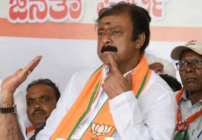 ಮಂಡ್ಯ ಕ್ಷೇತ್ರ ಜೆಡಿಎಸ್ಗೇಕೆ ಬಿಟ್ಟು ಕೊಡಬೇಕು: ನಾರಾಯಣಗೌಡ ಪ್ರಶ್ನೆ ಮಂಡ್ಯ ಕ್ಷೇತ್ರ ಜೆಡಿಎಸ್ಗೇಕೆ ಬಿಟ್ಟು ಕೊಡಬೇಕು: ನಾರಾಯಣಗೌಡ ಪ್ರಶ್ನೆ