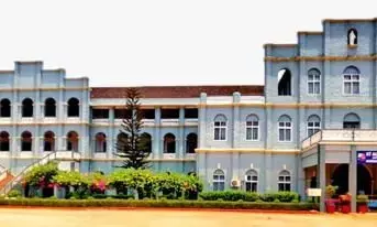 ಸೈಂಟ್ ಅಲೋಶಿಯಸ್ ಸ್ವಾಯತ್ತ ಕಾಲೇಜಿಗೆ ಪರಿಗಣಿತ ವಿಶ್ವ ವಿದ್ಯಾಲಯದ ಸ್ಥಾನಮಾನ