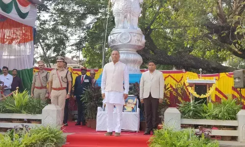ಸಂವಿಧಾನದ ಮೂಲ ಆಶಯವನ್ನು ಎತ್ತಿ ಹಿಡಿಯೋಣ: ದಿನೇಶ್ ಗುಂಡೂರಾವ್