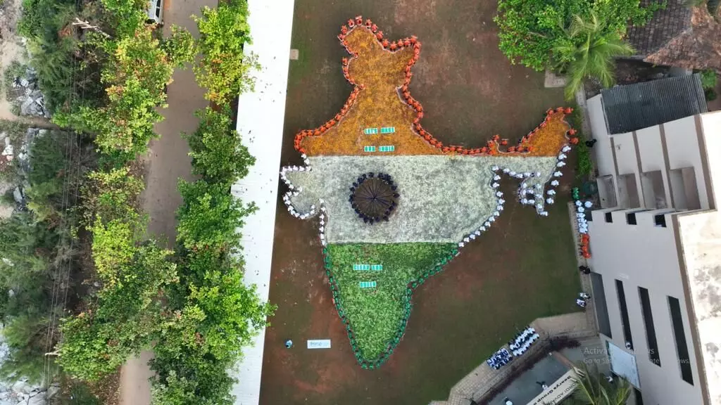 ಕೋಡಿ ಬ್ಯಾರೀಸ್ ನಿಂದ ‘ಸ್ವಚ್ಛತಾ ಜಾಗೃತಿ’, ‘ಮಾದಕ ವ್ಯಸನಮುಕ್ತ ಕೋಡಿ’ ಅಭಿಯಾನ ಕೋಡಿ ಬ್ಯಾರೀಸ್ ನಿಂದ ‘ಸ್ವಚ್ಛತಾ ಜಾಗೃತಿ’, ‘ಮಾದಕ ವ್ಯಸನಮುಕ್ತ ಕೋಡಿ’ ಅಭಿಯಾನ