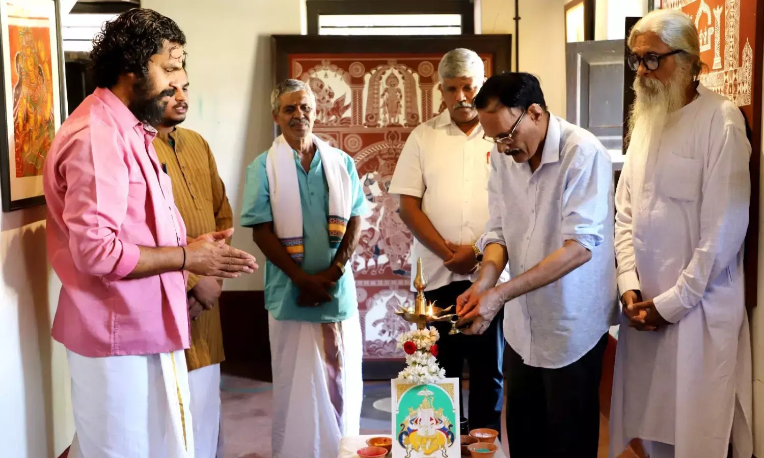 ಮೈಸೂರು ಚಿತ್ರಗಳ ಕಲಾ ಪ್ರದರ್ಶನಕ್ಕೆ ಚಾಲನೆ