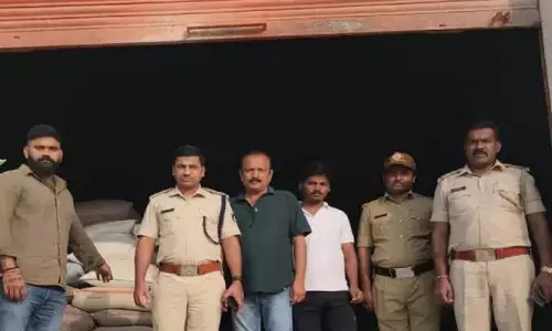 ಯಾದಗಿರಿ | ಅನ್ನಭಾಗ್ಯ ಯೋಜನೆಯ ಅಕ್ಕಿ ಕಳ್ಳವು ಪ್ರಕರಣ: ಬಿಜೆಪಿ ಮುಖಂಡ ಮಣಿಕಂಠ ರಾಠೋಡ್ ಸಹೋದರನ ಬಂಧನ