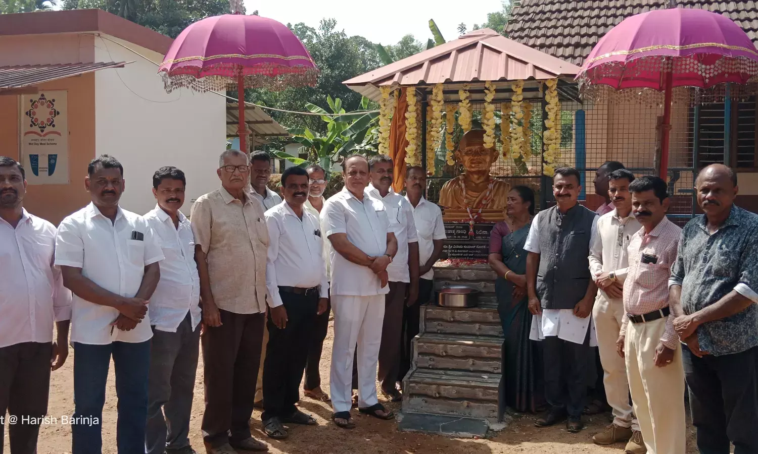 ಗೋಳಿತ್ತೊಟ್ಟು: ರಾಷ್ಟ್ರಪಿತ ಮಹಾತ್ಮಗಾಂಧಿ ಪ್ರತಿಮೆ ಲೋಕಾರ್ಪಣೆ