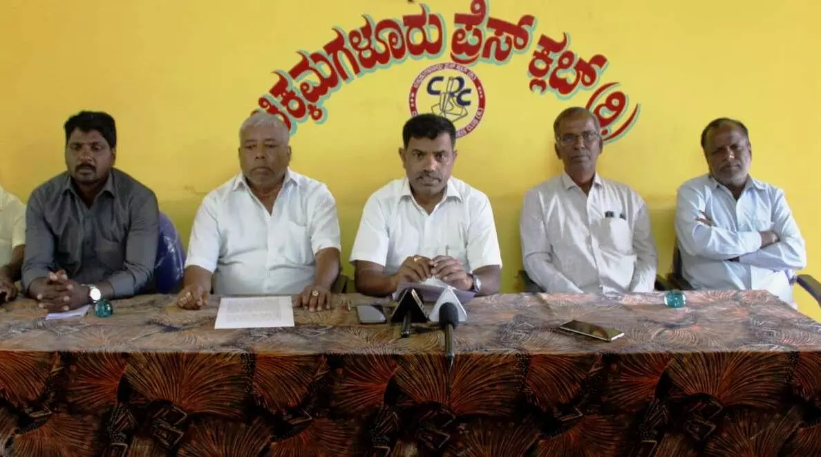 ಮಂಡ್ಯದಲ್ಲಿ ಬಿಜೆಪಿ ಪಾದಯಾತ್ರೆ ವೇಳೆ ವಿದ್ಯಾರ್ಥಿನಿಯಲದ ಮೇಲೆ ದಾಳಿ: ಆರೋಪಿಗಳ ಬಂಧನಕ್ಕೆ ರಾಜ್ಯ ಕುರುಬ ಸಂಘ ಆಗ್ರಹ