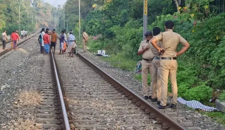 ಕಾಸರಗೋಡು: ರೈಲು ಢಿಕ್ಕಿಯಾಗಿ ಇಬ್ಬರು ಯುವಕರು ಮೃತ್ಯು