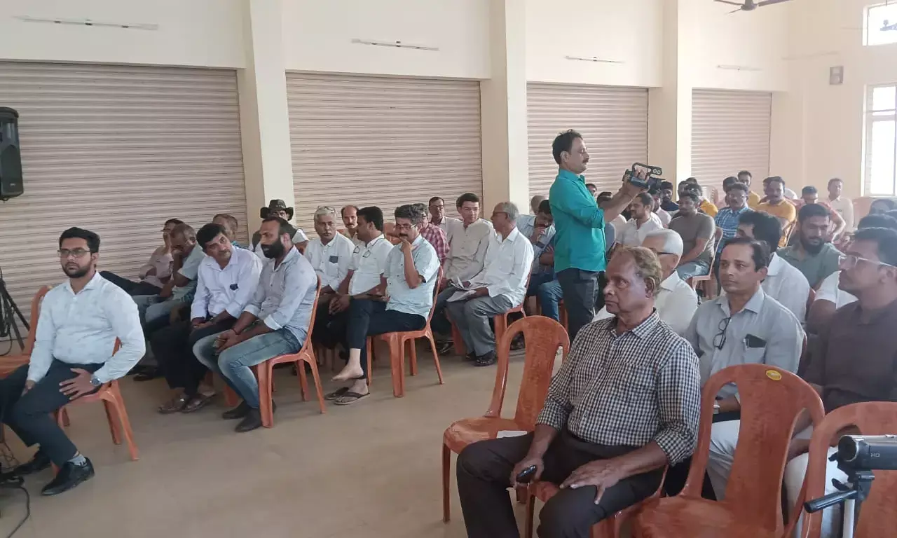 ಜಲಾಭಿಮುಖ ವಾಯುವಿಹಾರ ಅಭಿವೃದ್ಧಿ ಮಾಹಿತಿ ಸಭೆ: ಡಿಸಿ, ಎಸಿ ಉಪಸ್ಥಿತಿಯಲ್ಲಿ ಸಭೆ ಕರೆಯಲು ಒತ್ತಾಯ