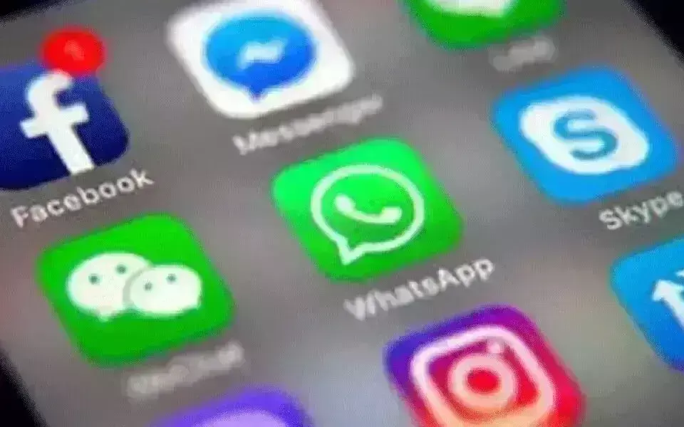 ಕೆರಗೋಡು ಧ್ವಜಸ್ತಂಭ ವಿಚಾರ: ಸಾಮಾಜಿಕ ಜಾಲತಾಣಗಳ ಮೇಲೆ ಮಂಡ್ಯ ಜಿಲ್ಲಾಡಳಿತದಿಂದ ತೀವ್ರ ನಿಗಾ