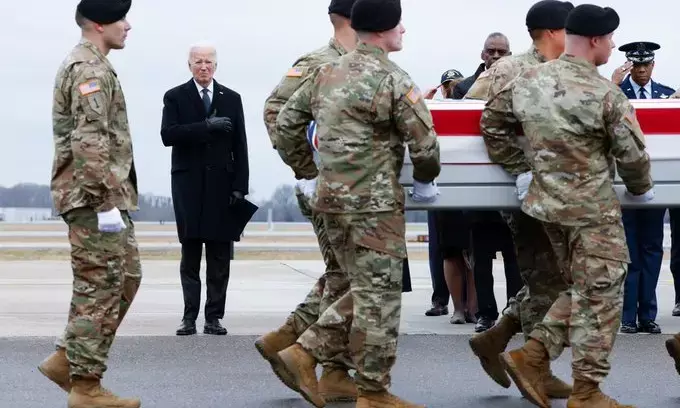 ಇರಾಕ್ ಮತ್ತು ಸಿರಿಯಾದಲ್ಲಿ ವೈಮಾನಿಕ ದಾಳಿ ನಡೆಸಿದ ಅಮೇರಿಕ