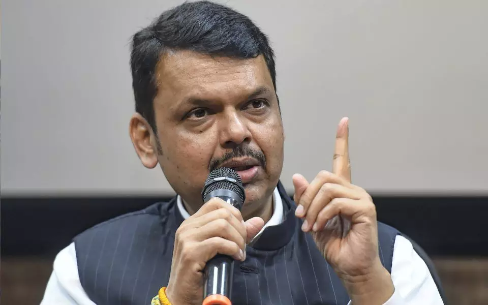 ಬುಜಭಲ್ ರಾಜೀನಾಮೆ ಅಂಗೀಕಾರಗೊಂಡಿಲ್ಲ : ಫಡ್ನವೀಸ್ ಬುಜಭಲ್ ರಾಜೀನಾಮೆ ಅಂಗೀಕಾರಗೊಂಡಿಲ್ಲ : ಫಡ್ನವೀಸ್