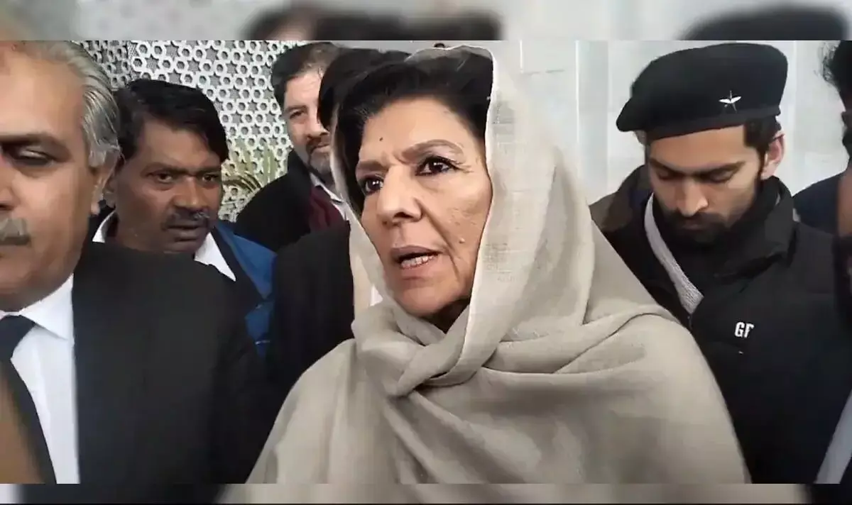 ದೇಶ ವಿರೋಧಿ ಭಾಷಣ : ಇಮ್ರಾನ್ ಸಹೋದರಿಗೆ ಸಮನ್ಸ್ ಜಾರಿ ದೇಶ ವಿರೋಧಿ ಭಾಷಣ : ಇಮ್ರಾನ್ ಸಹೋದರಿಗೆ ಸಮನ್ಸ್ ಜಾರಿ