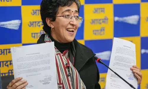 ಬಿಜೆಪಿಯಿಂದ ಶಾಸಕರ ಖರೀದಿ ಆರೋಪ ; ಅತಿಶಿಗೆ ದಿಲ್ಲಿ ಪೊಲೀಸ್ ನೋಟಿಸ್