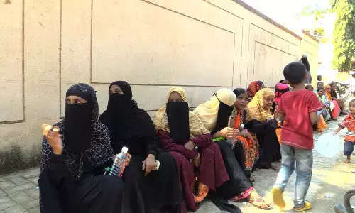 ಹಳೇ ಹುಬ್ಬಳ್ಳಿ ಗಲಭೆ ಪ್ರಕರಣ: ಅಂಜುಮನ್ ಚುನಾವಣೆ ವಿರೋಧಿಸಿ ಕುಟುಂಬಸ್ಥರ ಆಕ್ರೋಶ