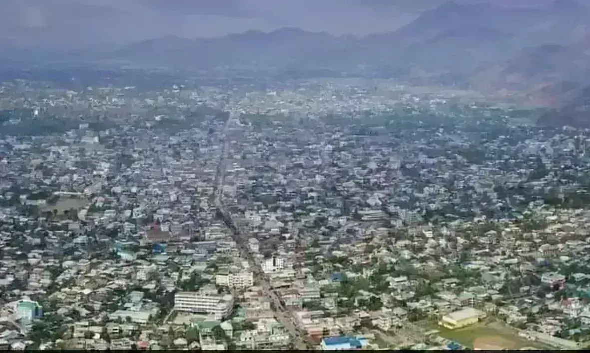 ಸಿಬಿಎಸ್ಇ ಮಾನ್ಯತೆ | ಅಮಾನತುಗೊಂಡಿದ್ದ ಮೂವರು ಶಿಕ್ಷಣಾಧಿಕಾರಿಗಳ ಕ್ಷಮೆಯಾಚನೆ