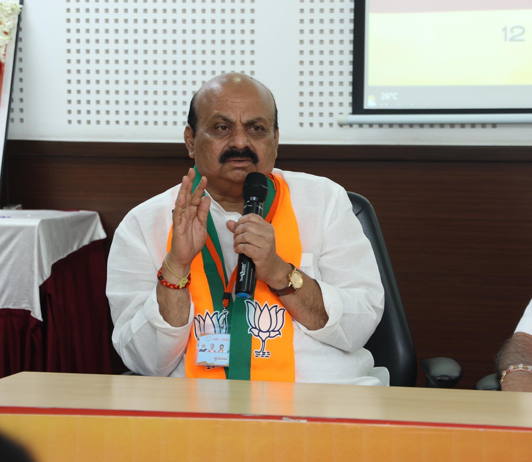 ʼಗ್ಯಾರಂಟಿʼ ಅನುಷ್ಠಾನದ ಬಗ್ಗೆ ಶ್ವೇತಪತ್ರ ಹೊರಡಿಸಲಿ: ಬಸವರಾಜ ಬೊಮ್ಮಾಯಿ