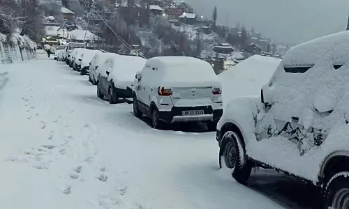 ಹಿಮಾಚಲಪ್ರದೇಶ | ಮುಂದುವರಿದ ಹಿಮ, ಮಳೆ ; 4 ರಾಷ್ಟ್ರೀಯ ಹೆದ್ದಾರಿ ಸಹಿತ 645 ರಸ್ತೆಗಳಲ್ಲಿ ಸಂಚಾರ ರದ್ದು