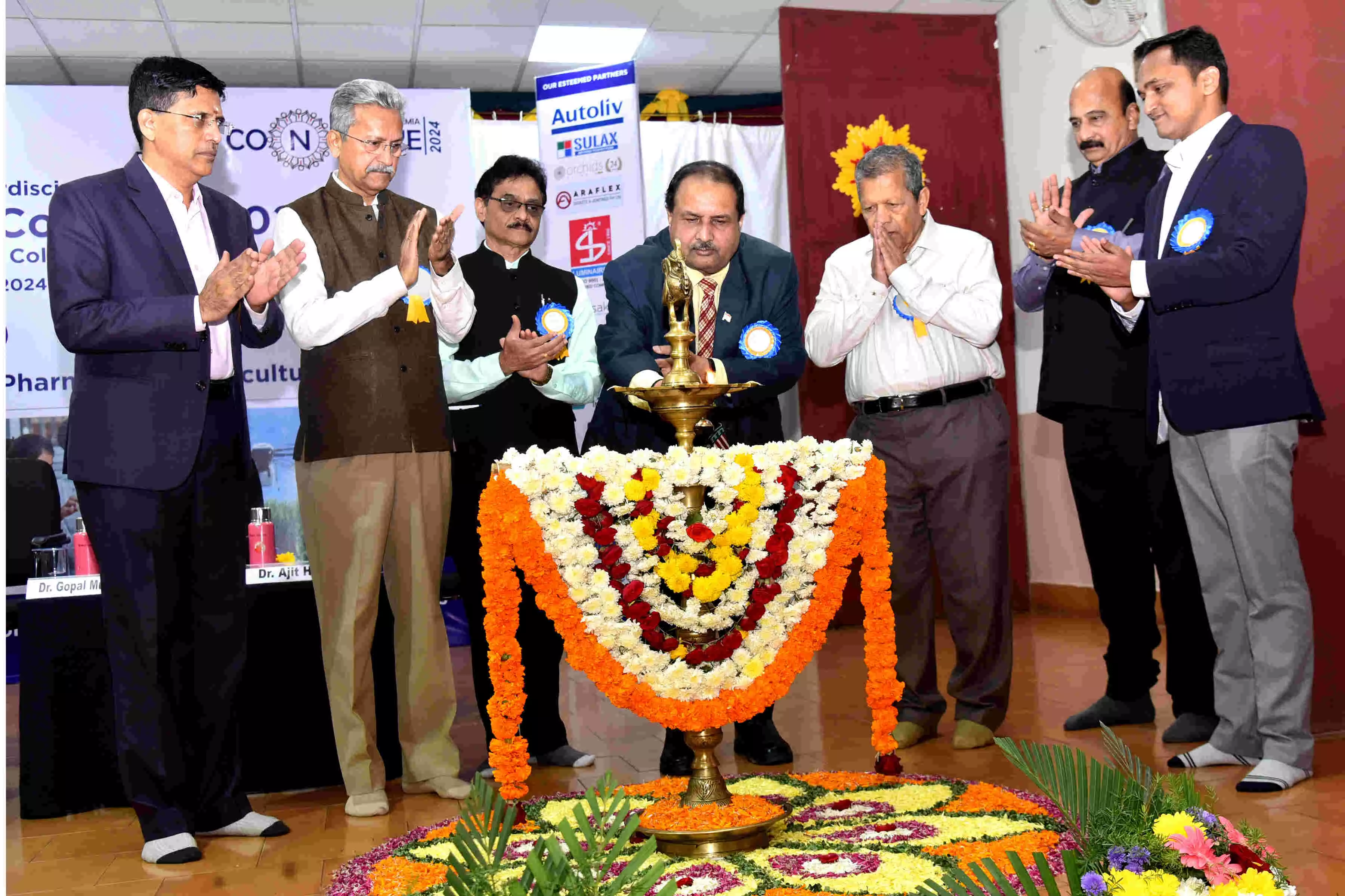 ಕಾರ್ಕಳ: ನಿಟ್ಟೆ ಮಹಾಲಿಂಗ ಅಡ್ಯಂತಾಯ ಸ್ಮಾರಕ ತಾಂತ್ರಿಕ ಮಹಾವಿದ್ಯಾಲಯದ ಉದ್ಯಮ-ಶೈಕ್ಷಣಿಕ ಸಮಾವೇಶ 2024 ಕಾರ್ಕಳ: ನಿಟ್ಟೆ ಮಹಾಲಿಂಗ ಅಡ್ಯಂತಾಯ ಸ್ಮಾರಕ ತಾಂತ್ರಿಕ ಮಹಾವಿದ್ಯಾಲಯದ ಉದ್ಯಮ-ಶೈಕ್ಷಣಿಕ ಸಮಾವೇಶ 2024