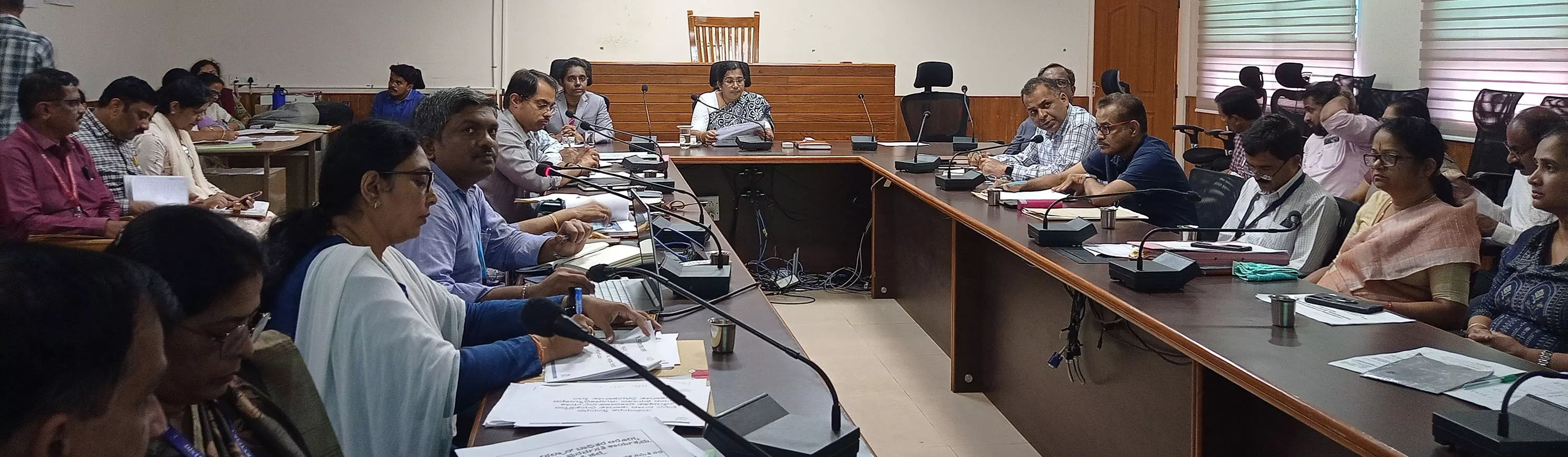 ಮಂಗನಕಾಯಿಲೆ ಬಗ್ಗೆ ಉಡುಪಿ ಜಿಲ್ಲೆಯಲ್ಲಿ ಹೆಚ್ಚಿನ ನಿಗಾ ವಹಿಸಿ: ಡಿಸಿ ಡಾ. ವಿದ್ಯಾಕುಮಾರಿ ಮಂಗನಕಾಯಿಲೆ ಬಗ್ಗೆ ಉಡುಪಿ ಜಿಲ್ಲೆಯಲ್ಲಿ ಹೆಚ್ಚಿನ ನಿಗಾ ವಹಿಸಿ: ಡಿಸಿ ಡಾ. ವಿದ್ಯಾಕುಮಾರಿ