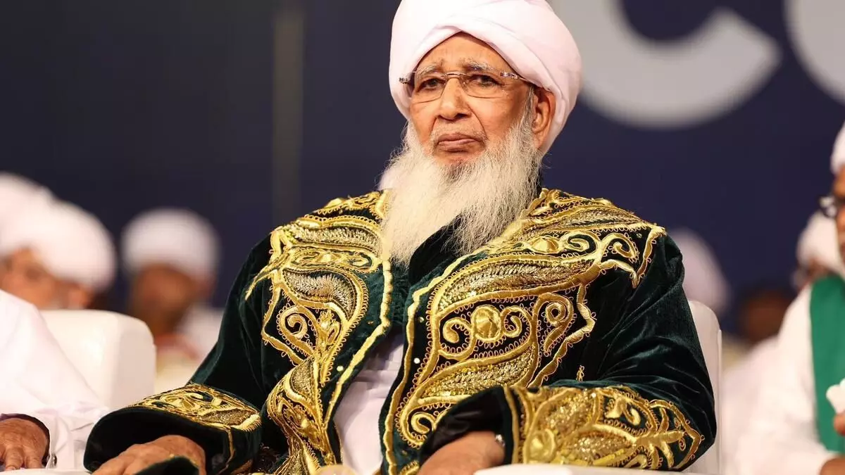 ಮುಸ್ಲಿಮರನ್ನು ಪ್ರಚೋದಿಸಬಹುದು ಎಂದು ಭಾವಿಸಬೇಡಿ: ಕಾಂತಪುರಂ ಎ.ಪಿ. ಅಬೂಬಕರ್ ಮುಸ್ಲಿಯಾರ್ ಮುಸ್ಲಿಮರನ್ನು ಪ್ರಚೋದಿಸಬಹುದು ಎಂದು ಭಾವಿಸಬೇಡಿ: ಕಾಂತಪುರಂ ಎ.ಪಿ. ಅಬೂಬಕರ್ ಮುಸ್ಲಿಯಾರ್