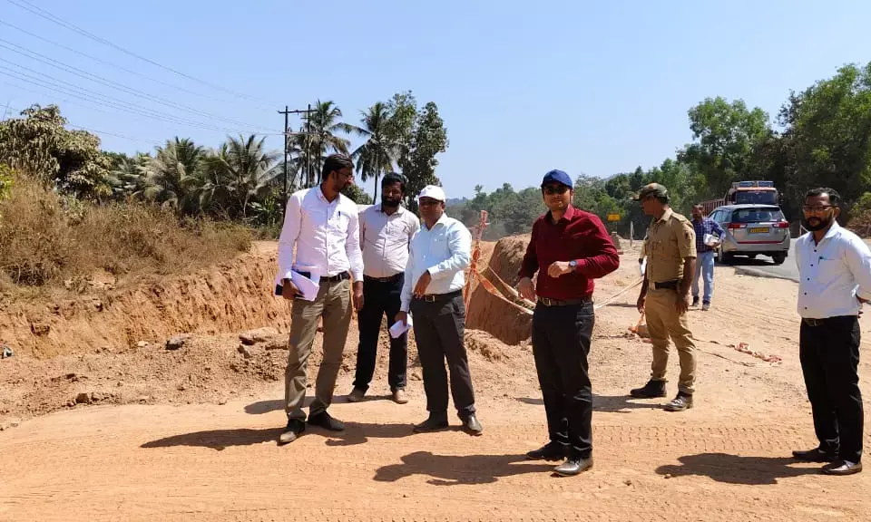 ದ.ಕ.ಜಿಲ್ಲಾಧಿಕಾರಿಯಿಂದ ಹೆದ್ದಾರಿ ಕಾಮಗಾರಿಗಳ ಪರಿಶೀಲನೆ