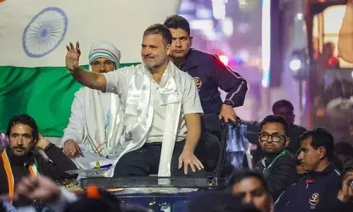 ಪ್ರಧಾನಿ ಮೋದಿ ಒಬಿಸಿ ಕುಟುಂಬದಲ್ಲಿ ಹುಟ್ಟಲಿಲ್ಲ, ಜನರನ್ನು ದಾರಿತಪ್ಪಿಸುತ್ತಿದ್ದಾರೆ: ರಾಹುಲ್‌ ಗಾಂಧಿ ಆರೋಪ