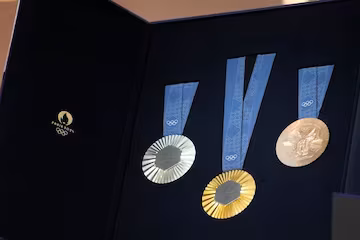 ಪ್ಯಾರಿಸ್ ಒಲಿಂಪಿಕ್ಸ್ ಪದಕಗಳಿಗೆ ಐಫೆಲ್ ಟವರ್‌ನ ಸ್ಪರ್ಷ