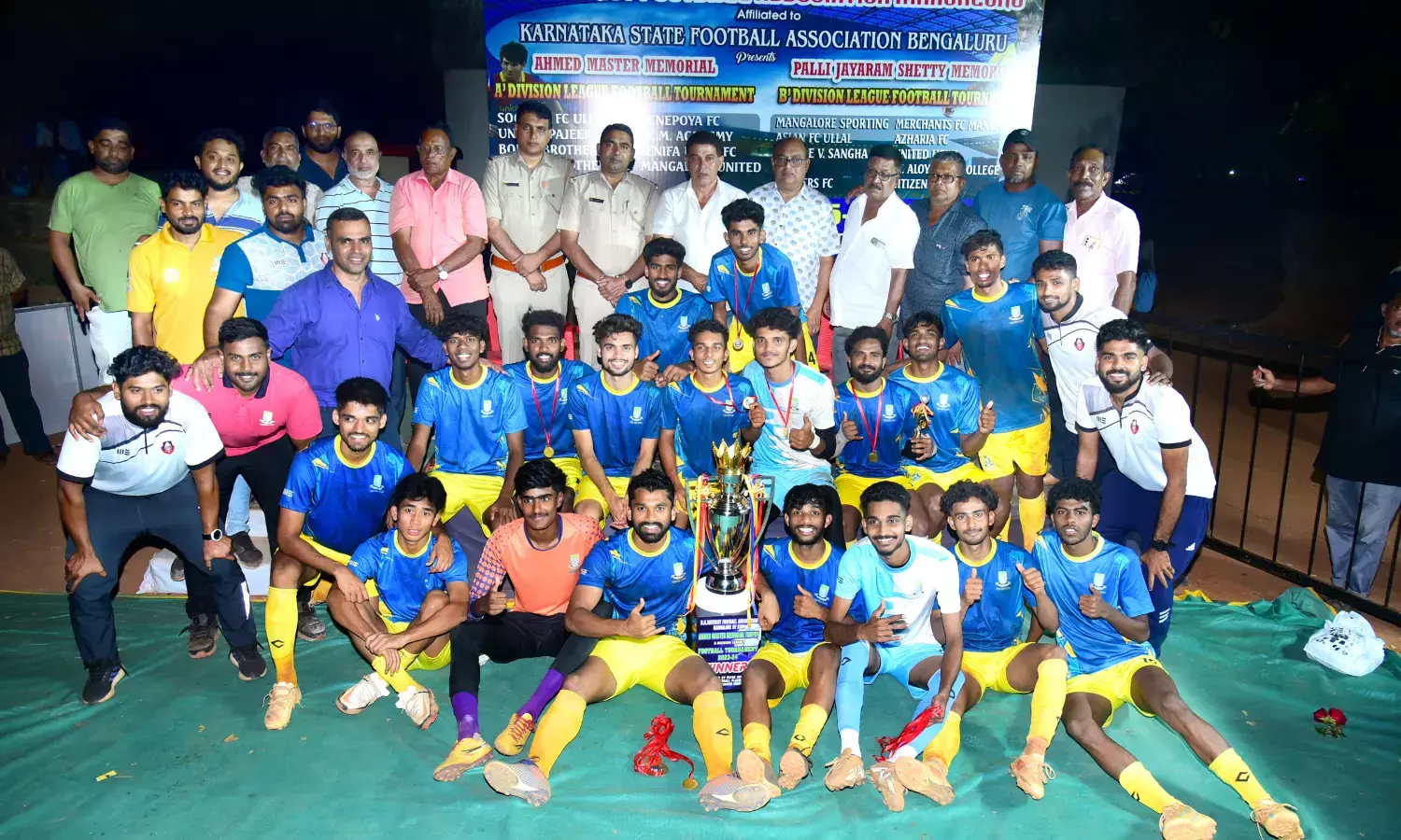 ಯೆನೆಪೊಯ ತಂಡಕ್ಕೆ ಅಹ್ಮದ್ ಮಾಸ್ಟರ್ ಮತ್ತು ರೇಂಜರ್ಸ್ ತಂಡಕ್ಕೆ ಪಳ್ಳಿ ಜಯರಾಮ್ ಶೆಟ್ಟಿ ಪ್ರಶಸ್ತಿ