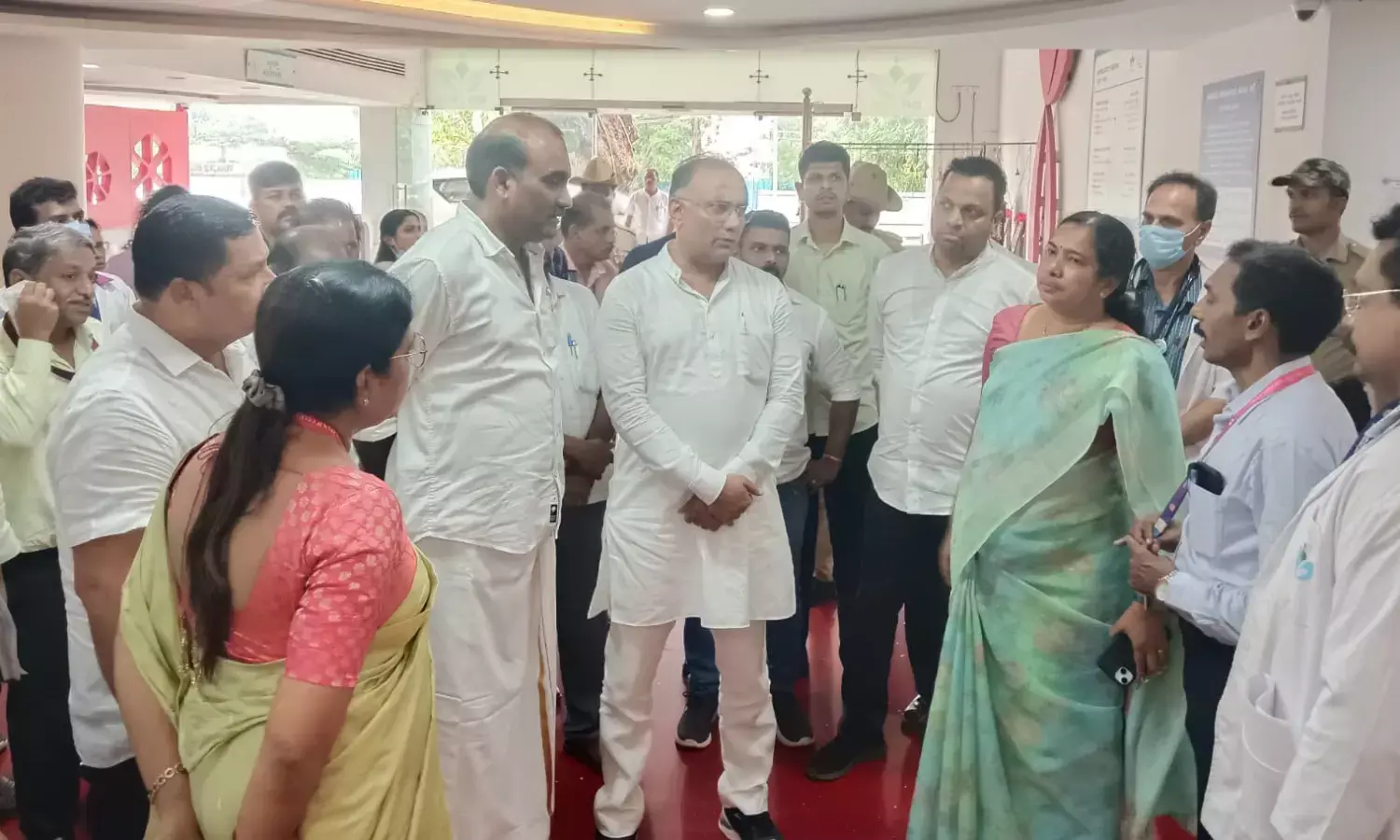 ಉಡುಪಿ ತಾಯಿ ಮತ್ತು ಮಕ್ಕಳ ಆಸ್ಪತ್ರೆಗೆ ಸಚಿವ ದಿನೇಶ್ ಗುಂಡೂರಾವ್ ಭೇಟಿ