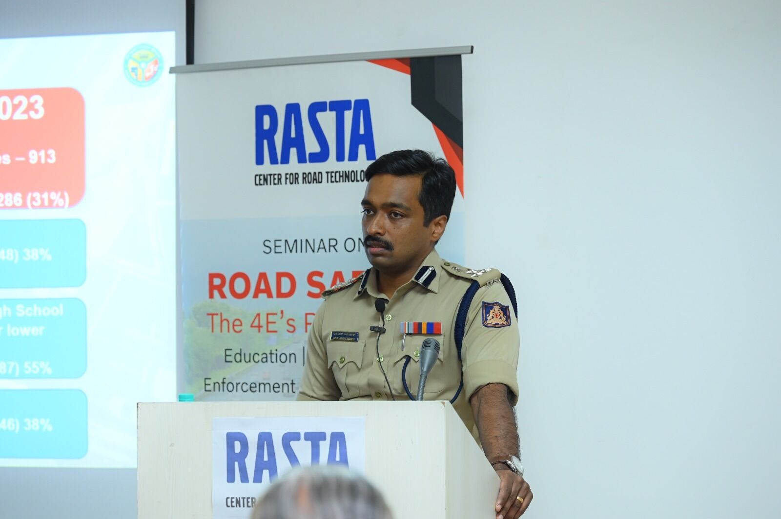 ಮುಂದಿನ ವರ್ಷದಿಂದ ಪಠ್ಯದಲ್ಲಿ ಸಂಚಾರ ನಿಯಮಗಳ ಕುರಿತ ವಿಷಯ ಅಳವಡಿಸಲು ಸಿದ್ಧತೆ: ಎಂ.ಎನ್.ಅನುಚೇತ್