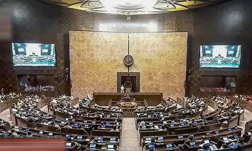 ರಾಜ್ಯಸಭೆ: ಶ್ವೇತಪತ್ರದ ಮೇಲೆ ಚರ್ಚೆ ವೇಳೆ ಪ್ರತಿಪಕ್ಷಗಳಿಂದ ಸಭಾತ್ಯಾಗ