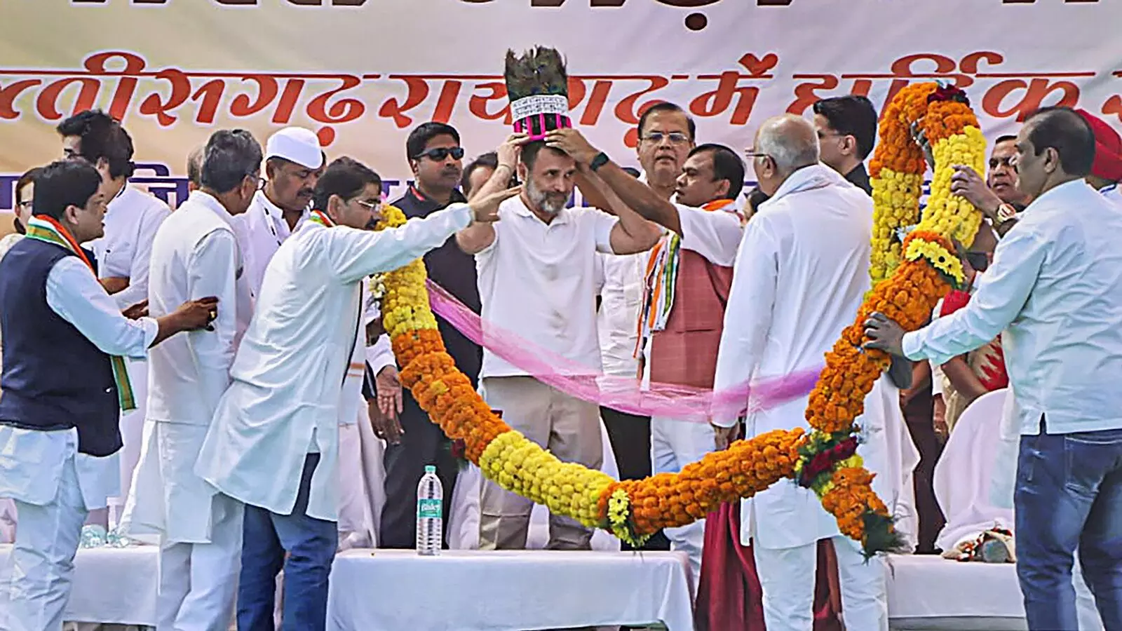 ಸೇನೆಗೆ ಆಯ್ಕೆಯಾದರೂ ನೇಮಕಗೊಳ್ಳದ 1.5 ಲಕ್ಷ ಮಂದಿಗೆ ಪರಿಹಾರಕ್ಕಾಗಿ ಕಾಂಗ್ರೆಸ್ ಹೋರಾಟ : ರಾಹುಲ್ ಸೇನೆಗೆ ಆಯ್ಕೆಯಾದರೂ ನೇಮಕಗೊಳ್ಳದ 1.5 ಲಕ್ಷ ಮಂದಿಗೆ ಪರಿಹಾರಕ್ಕಾಗಿ ಕಾಂಗ್ರೆಸ್ ಹೋರಾಟ : ರಾಹುಲ್