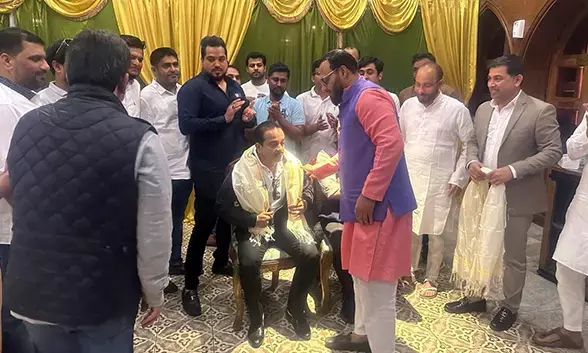 ಪುತ್ತೂರು ತಾಲೂಕಿನ ಎನ್.ಆರ್.ಐ ಉದ್ಯಮಿಗಳಿಂದ ಶಾಸಕ ಅಶೋಕ್ ರೈಗೆ ಸೌದಿಯಲ್ಲಿ ಸನ್ಮಾನ