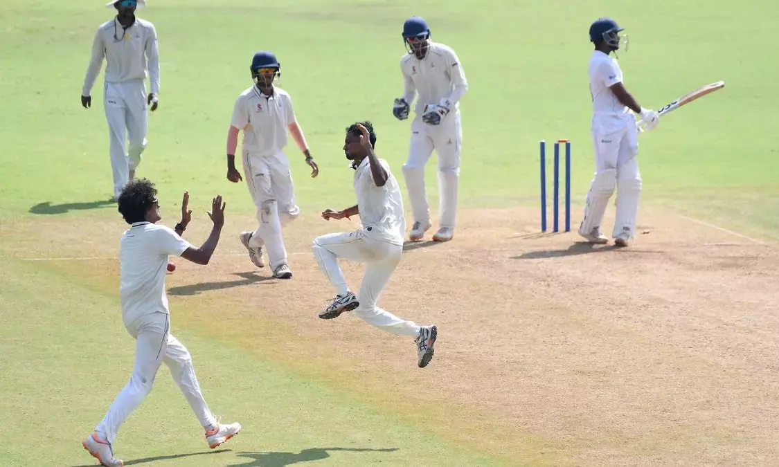 ರಣಜಿ ಟ್ರೋಫಿ: ತಮಿಳುನಾಡು ಗೆಲುವಿಗೆ 355 ರನ್‌ ಗಳ ಬೃಹತ್ ಗುರಿ ನೀಡಿದ ಕರ್ನಾಟಕ