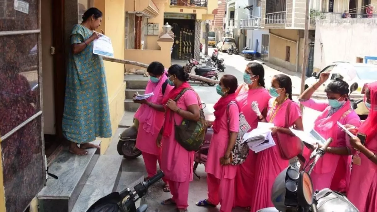 ಆಶಾ ಕಾರ್ಯಕರ್ತೆಯರ ಸಮಸ್ಯೆ ಬಗೆಹರಿಸಿ