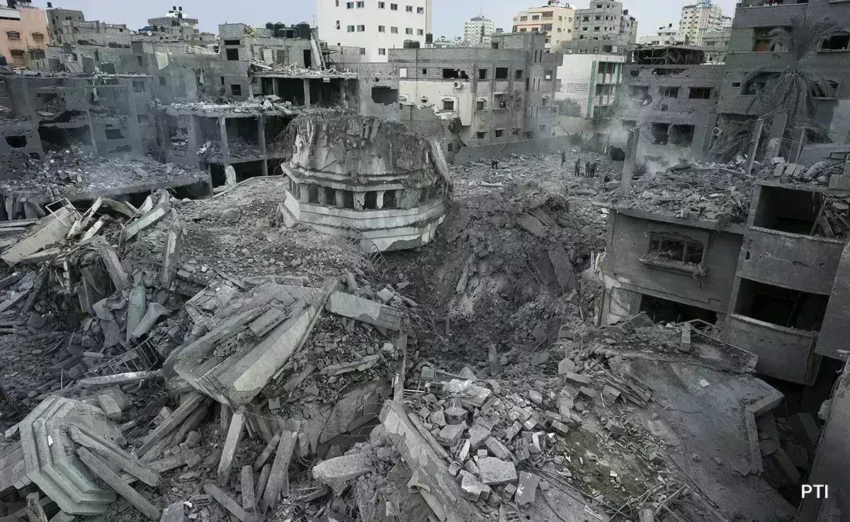 ಇಸ್ರೇಲ್ ವೈಮಾನಿಕ ದಾಳಿಯಲ್ಲಿ 67 ಮಂದಿ ಮೃತ್ಯು : ವರದಿ