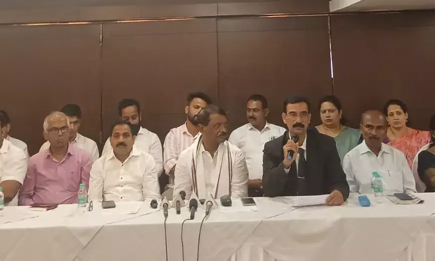 ಒಕ್ಕಲಿಗರಿಗೆ ಉನ್ನತ ಹುದ್ದೆ, ಚುನಾವಣೆಗಳಲ್ಲಿ ಅವಕಾಶ ನೀಡಲು ದ.ಕ. ಜಿಲ್ಲಾ ಸಂಘ ಆಗ್ರಹ