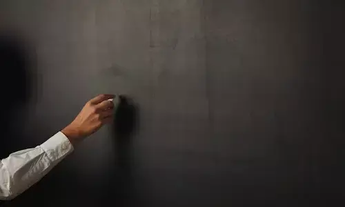 ಶಿಕ್ಷಕರಿಗೂ ಬೇಕಿದೆ ಕಾನೂನಿನ ರಕ್ಷಣೆ